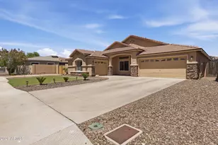 7329 N 82nd Ave, Glendale, AZ 85303 - Photo 35