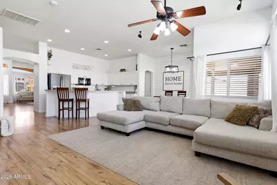 7329 N 82nd Avenue, Glendale, AZ 85303 - Photo 3