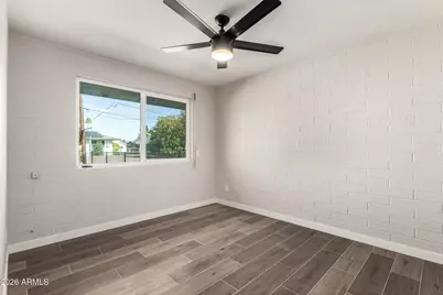 11016 W Sun City Boulevard, Sun City, AZ 85351 - Photo 11