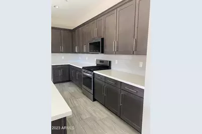 21065 W Elm Way Court, Buckeye, AZ 85396 - Photo 7