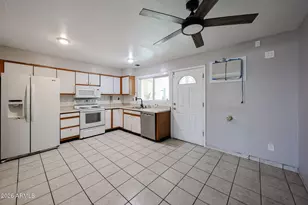 2646 W Wolf St, Phoenix, AZ 85017 - Photo 13