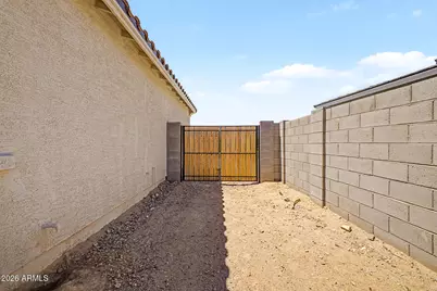 24636 W Hopi Street, Buckeye, AZ 85326 - Photo 35
