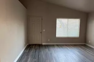 5033 E Colby St, Mesa, AZ 85205 - Photo 3