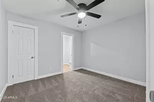 4426 N 34th Dr, Phoenix, AZ 85017 - Photo 13