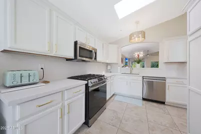 10392 E Penstamin Drive, Scottsdale, AZ 85255 - Photo 3