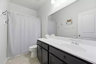 35251 W San Ildefanso Ave, Maricopa, AZ 85138 - Photo 31