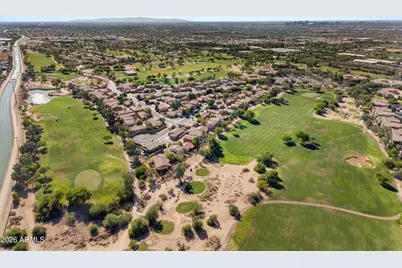 7031 S Golfside Lane, Phoenix, AZ 85042 - Photo 15