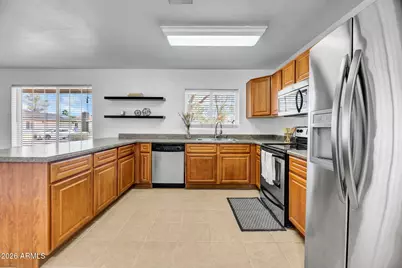 1742 W Menadota Drive, Phoenix, AZ 85027 - Photo 9