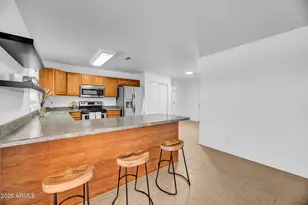1742 W Menadota Dr, Phoenix, AZ 85027 - Photo 7