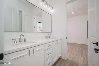 18609 W Porter Drive, Goodyear, AZ 85338 - Photo 37