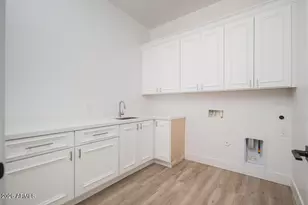 18609 W Porter Dr, Goodyear, AZ 85338 - Photo 43