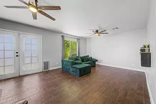8615 W Diana Ave, Peoria, AZ 85345 - Photo 11