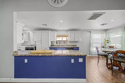 8615 W Diana Avenue, Peoria, AZ 85345 - Photo 19