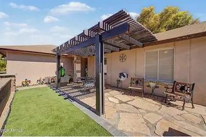 8615 W Diana Avenue, Peoria, AZ 85345 - Photo 7