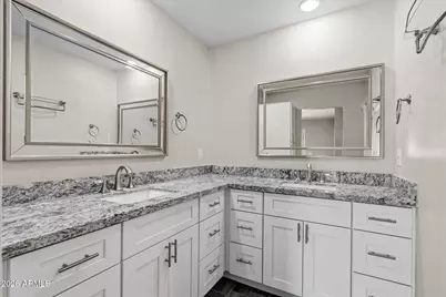 8642 E San Bruno Drive, Scottsdale, AZ 85258 - Photo 13