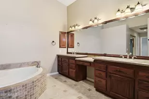4561 E Enrose St, Mesa, AZ 85205 - Photo 29