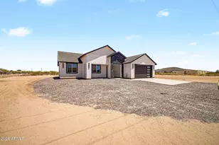 9621 S 351st Ave, Arlington, AZ 85322 - Photo 3
