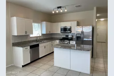3745 N 298th Avenue, Buckeye, AZ 85396 - Photo 11