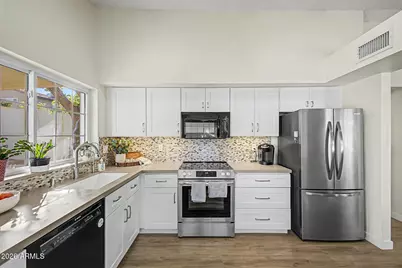4711 E Piedmont Road, Phoenix, AZ 85044 - Photo 11
