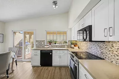 4711 E Piedmont Road, Phoenix, AZ 85044 - Photo 9