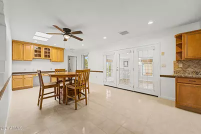 16810 N 110th Avenue, Sun City, AZ 85351 - Photo 13
