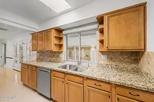 16810 N 110th Ave, Sun City, AZ 85351 - Photo 11