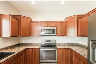 506 W Latona Rd, Phoenix, AZ 85041 - Photo 7