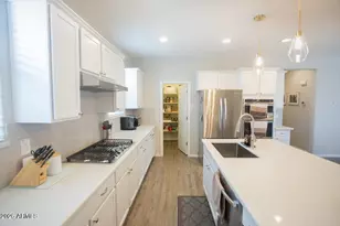 9969 W Robin Ln, Peoria, AZ 85383 - Photo 9