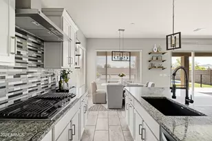 25273 N 69th Ave, Peoria, AZ 85383 - Photo 9