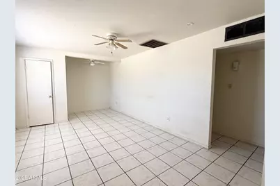 2232 E Burgess Lane, Phoenix, AZ 85042 - Photo 3