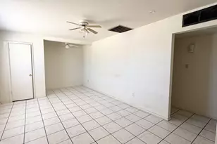 2232 E Burgess Ln, Phoenix, AZ 85042 - Photo 3