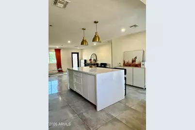 2502 E Edgemont Avenue, Phoenix, AZ 85008 - Photo 5