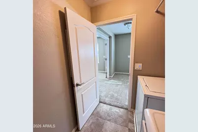 1077 S Reber Avenue, Gilbert, AZ 85296 - Photo 11