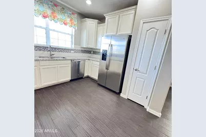 1077 S Reber Avenue, Gilbert, AZ 85296 - Photo 37