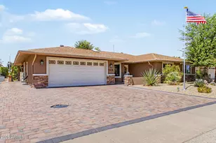 9418 W Indian Hills Dr, Sun City, AZ 85351 - Photo 3