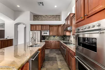 10312 S 16th Drive, Phoenix, AZ 85041 - Photo 19