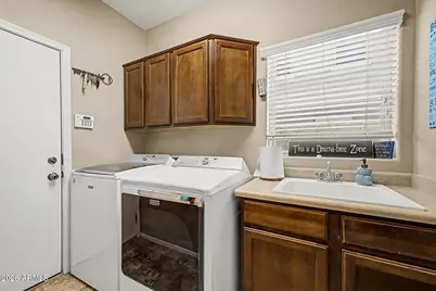 6893 S Topaz Place, Chandler, AZ 85249 - Photo 23