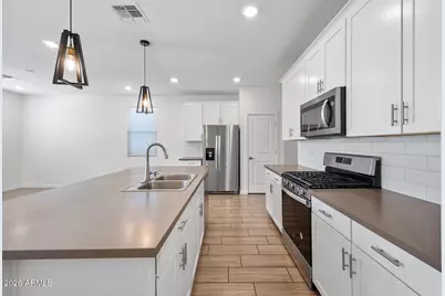 4121 S 67th Drive, Phoenix, AZ 85043 - Photo 13