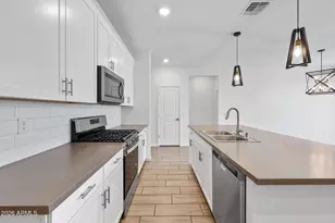 4121 S 67th Dr, Phoenix, AZ 85043 - Photo 17