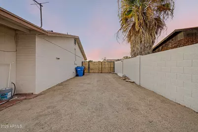 1309 W Renee Drive, Phoenix, AZ 85027 - Photo 47