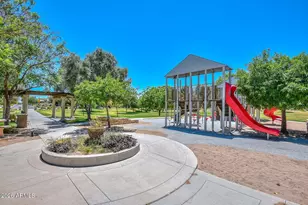 14203 W Voltaire St, Surprise, AZ 85379 - Photo 21