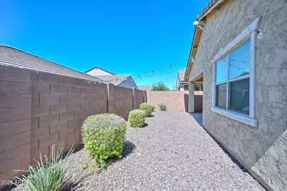 14203 W Voltaire Street, Surprise, AZ 85379 - Photo 33