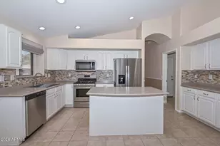 11225 W Cambridge Ave, Avondale, AZ 85392 - Photo 11