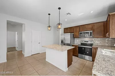 17865 W Daley Lane, Surprise, AZ 85387 - Photo 11