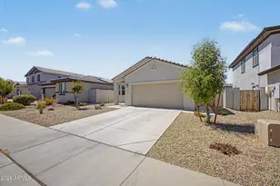 17865 W Daley Ln, Surprise, AZ 85387 - Photo 3