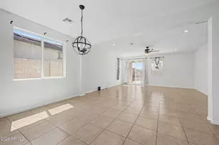 17865 W Daley Ln, Surprise, AZ 85387 - Photo 7