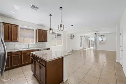 17865 W Daley Lane, Surprise, AZ 85387 - Photo 9
