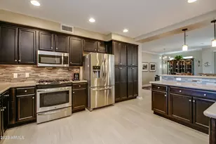 17850 N 68th St, Phoenix, AZ 85054 - Photo 1