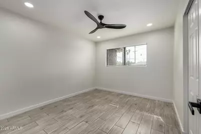 3700 W Keim Drive, Phoenix, AZ 85019 - Photo 17