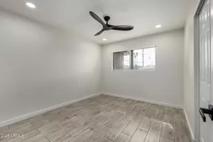 3700 W Keim Dr, Phoenix, AZ 85019 - Photo 17